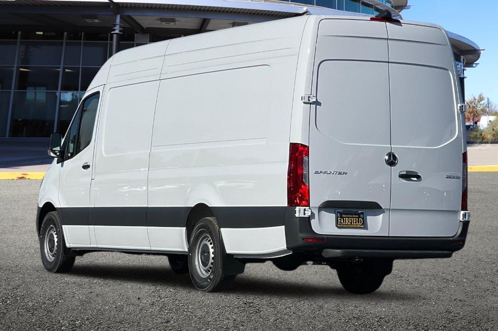 new 2025 Mercedes-Benz Sprinter 2500 car