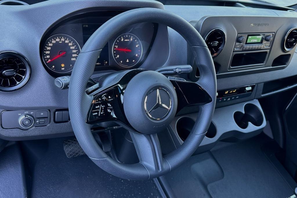 new 2025 Mercedes-Benz Sprinter 2500 car, priced at $59,746