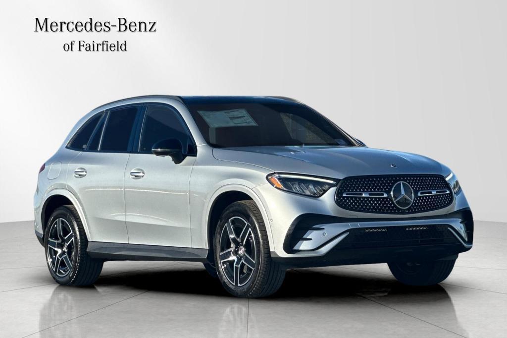 new 2026 Mercedes-Benz GLC 300 car, priced at $58,985