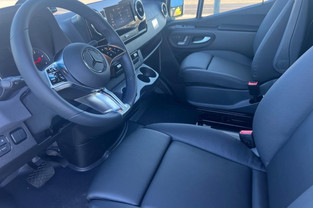 new 2026 Mercedes-Benz Sprinter 2500 car, priced at $78,148