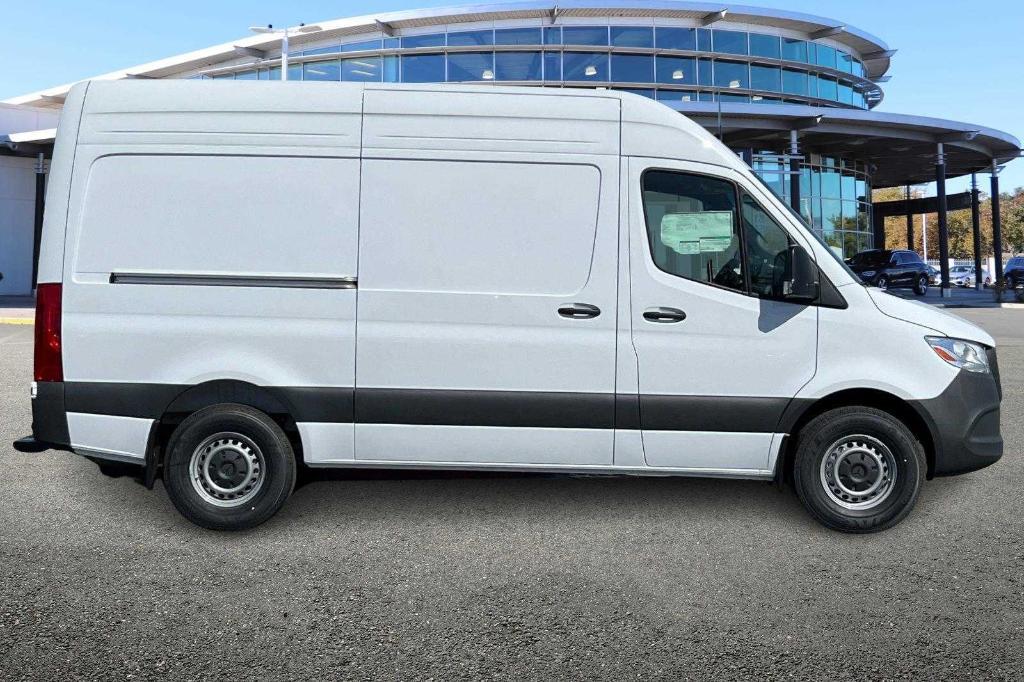 new 2024 Mercedes-Benz Sprinter 2500 car, priced at $58,693