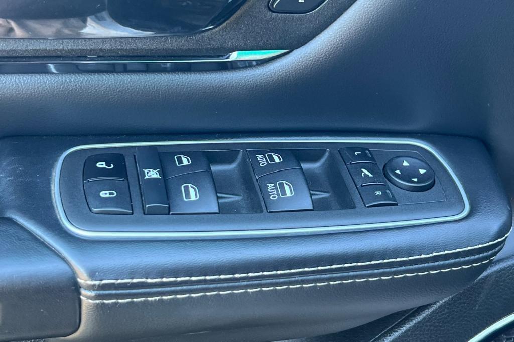 used 2022 Ram 1500 car, priced at $37,991