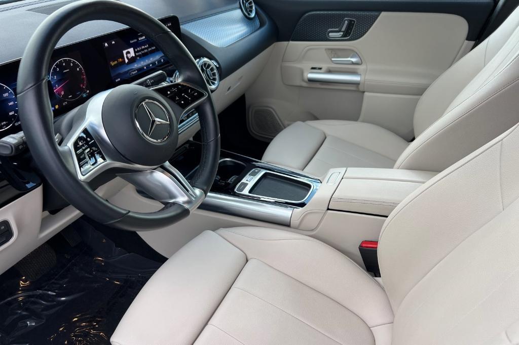 used 2025 Mercedes-Benz GLA 250 car, priced at $32,991