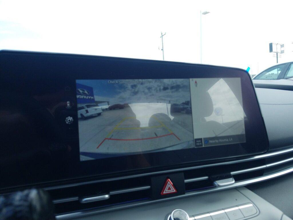 new 2025 Hyundai Elantra car, priced at $25,904