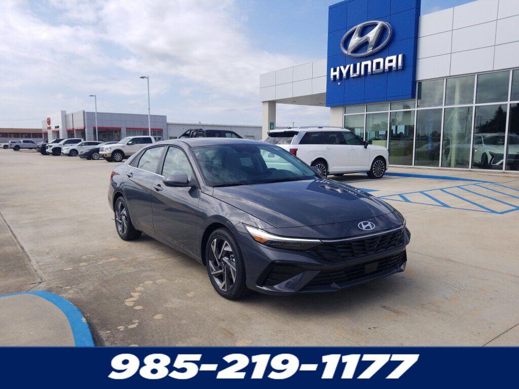 new 2025 Hyundai Elantra car, priced at $25,904