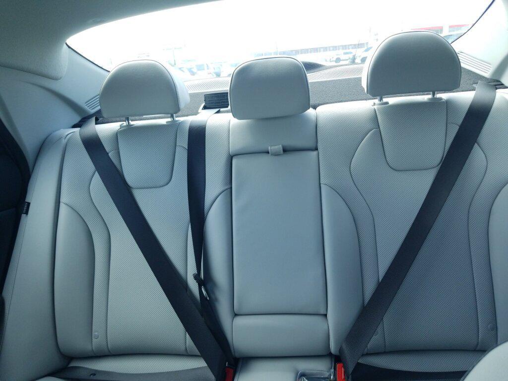 new 2025 Hyundai Elantra car, priced at $25,904