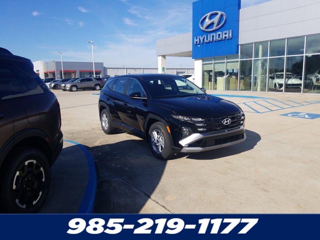 new 2026 Hyundai Tucson car, priced at $27,665