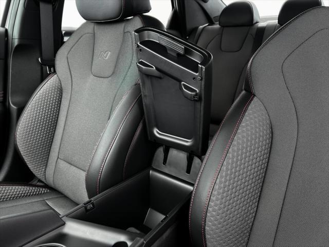 new 2025 Hyundai Elantra car, priced at $26,961