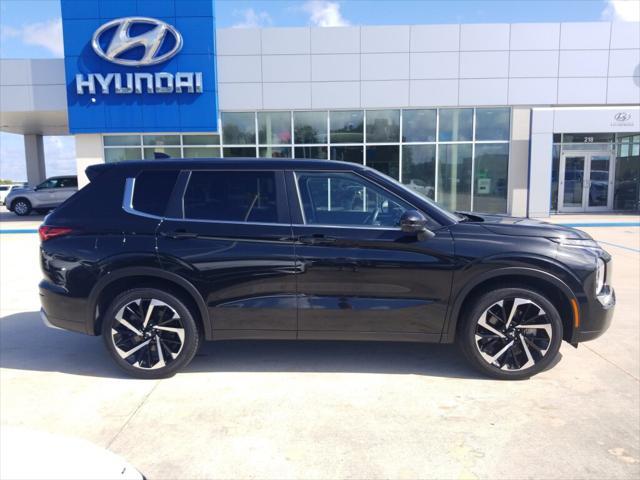 used 2024 Mitsubishi Outlander car, priced at $25,900