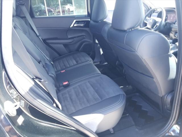 used 2024 Mitsubishi Outlander car, priced at $25,900