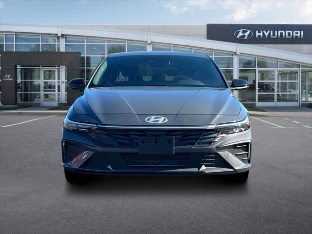 new 2025 Hyundai Elantra car, priced at $22,513