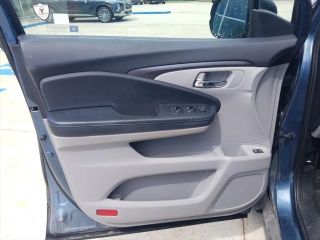 used 2016 Honda Pilot car, priced at $13,980