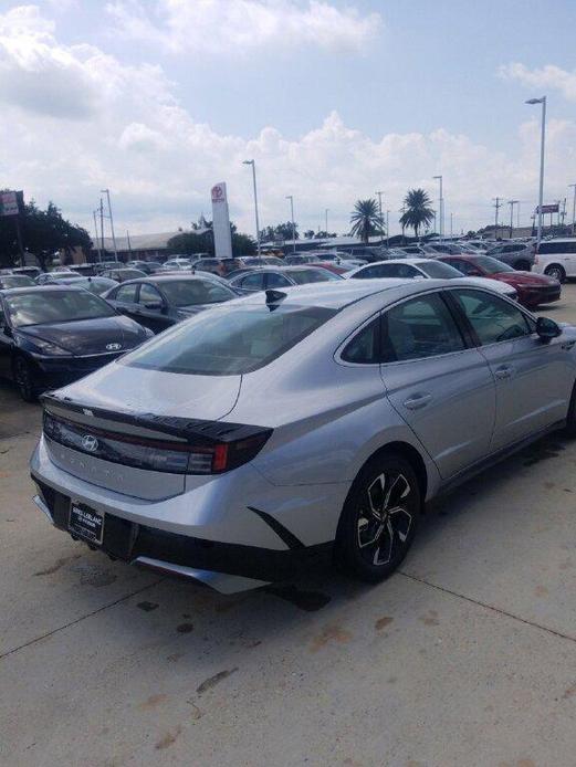 new 2024 Hyundai Sonata car, priced at $25,465