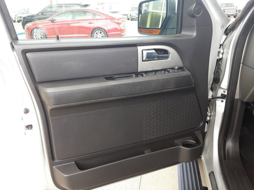 used 2013 Ford Expedition car, priced at $9,980