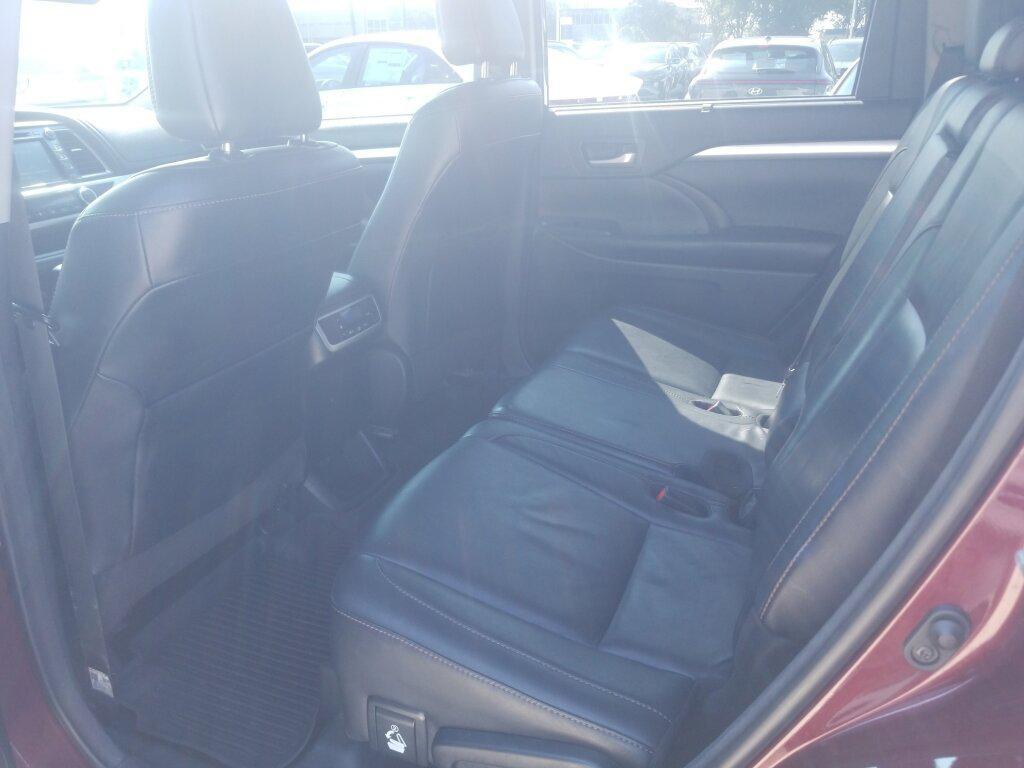 used 2018 Toyota Highlander car, priced at $21,981