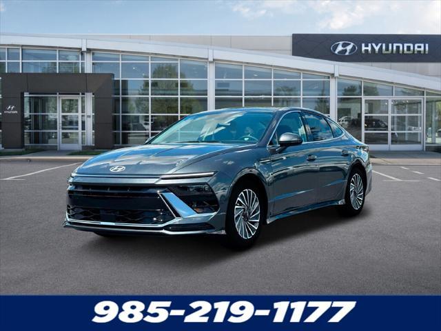 new 2024 Hyundai Sonata Hybrid car, priced at $28,598