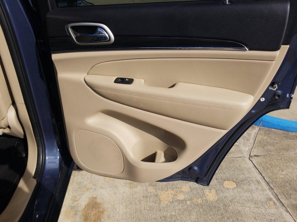 used 2020 Jeep Grand Cherokee car, priced at $23,980