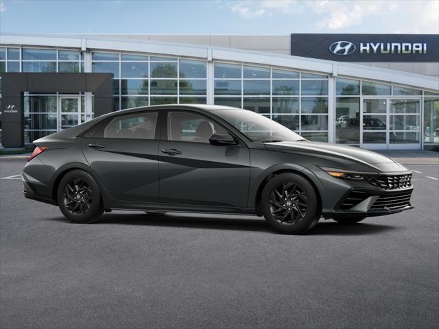 new 2024 Hyundai Elantra car, priced at $22,271