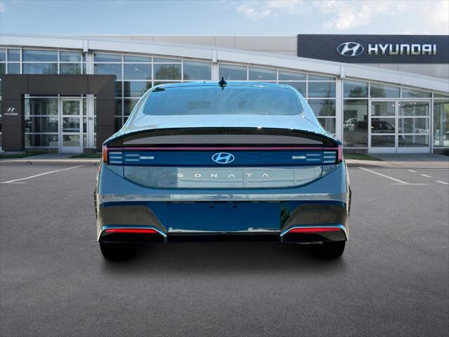 new 2024 Hyundai Sonata car, priced at $30,555