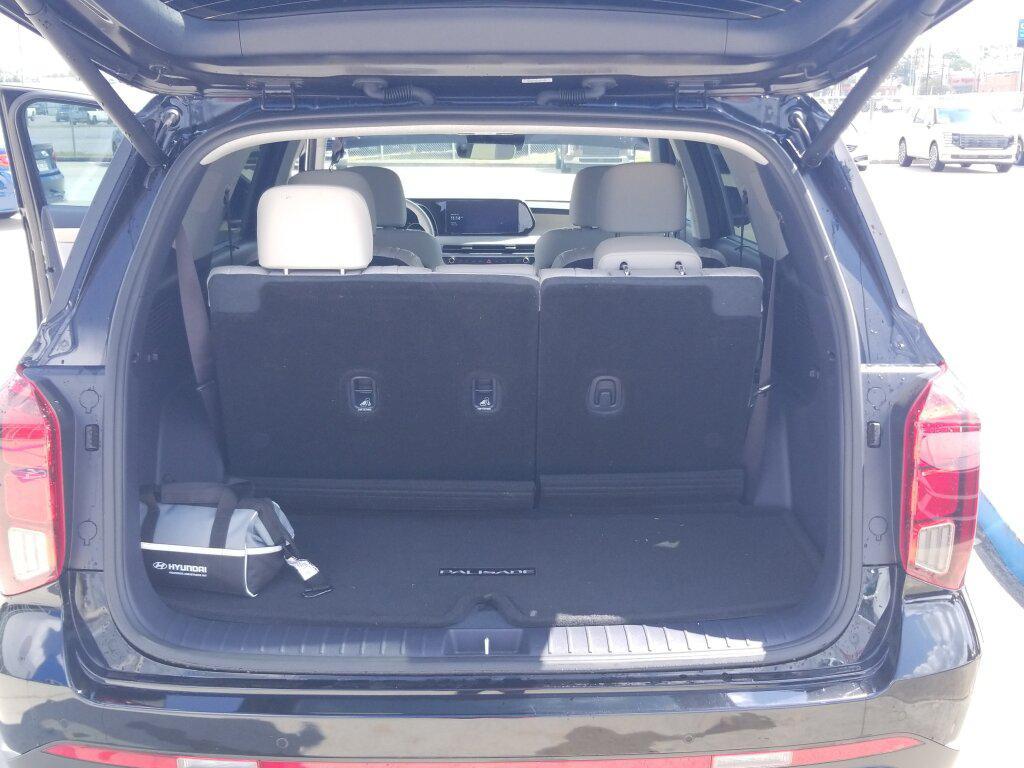 used 2025 Hyundai Palisade car, priced at $42,314