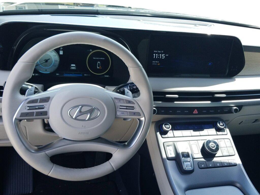 used 2025 Hyundai Palisade car, priced at $42,314