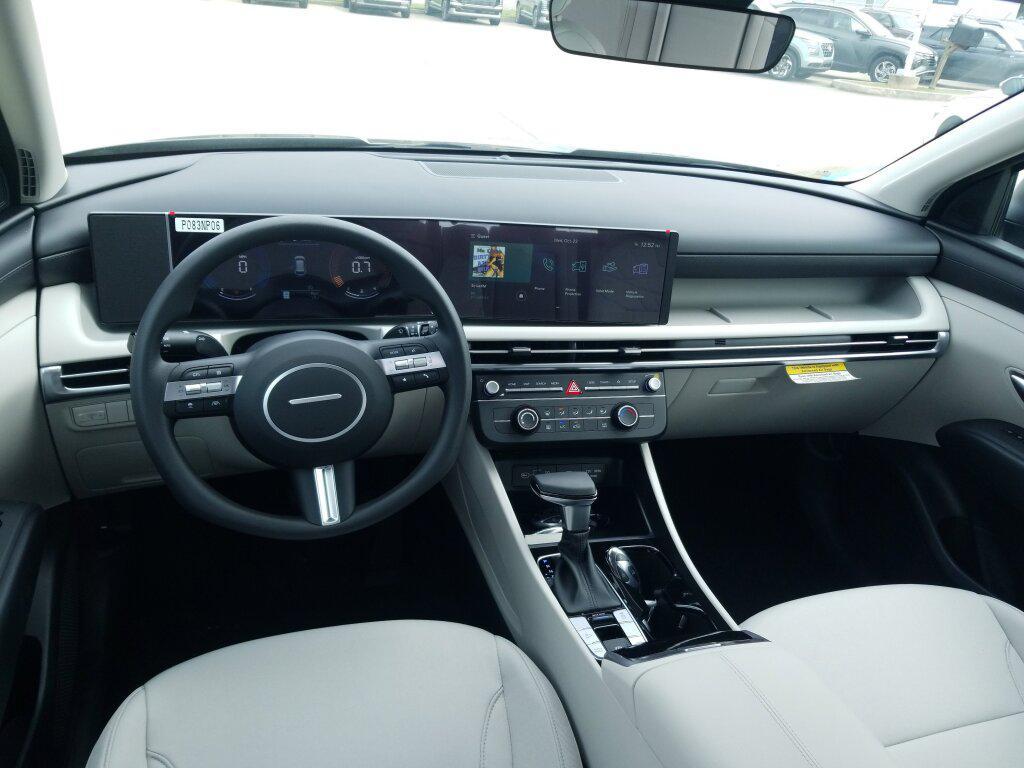 new 2026 Hyundai Tucson car, priced at $27,730