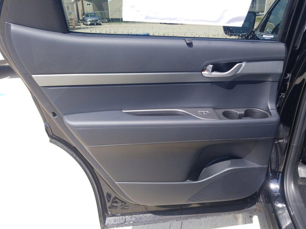 new 2025 Hyundai Palisade car, priced at $40,892