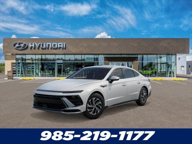 new 2026 Hyundai Sonata Hybrid car, priced at $31,350