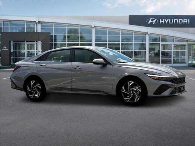 new 2025 Hyundai Elantra car, priced at $25,195