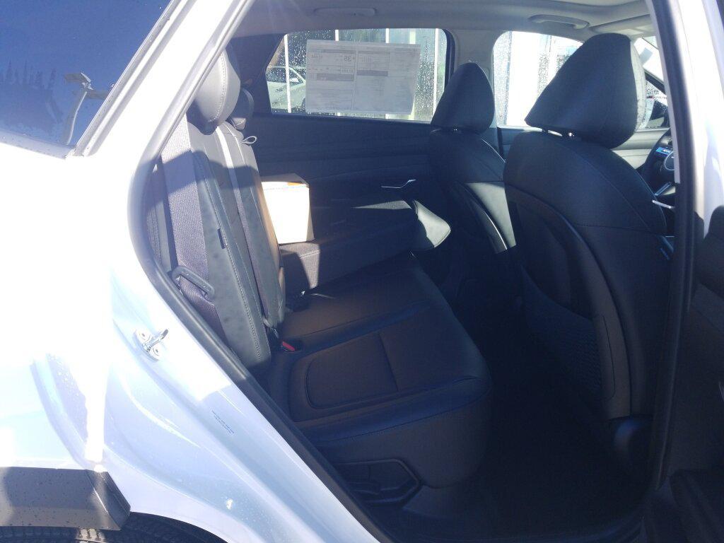 new 2025 Hyundai TUCSON Hybrid car, priced at $34,062