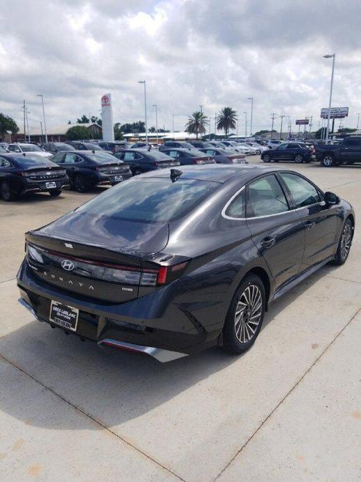 new 2024 Hyundai Sonata Hybrid car, priced at $34,761