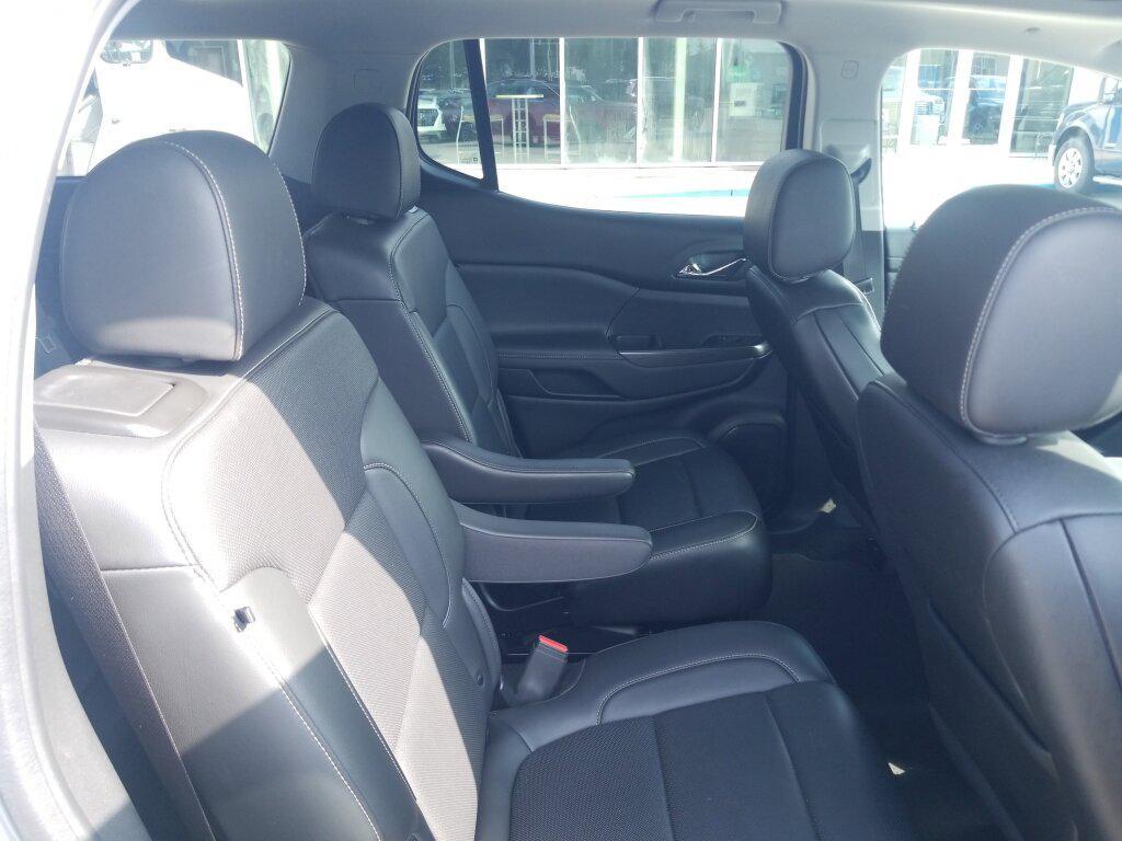 used 2023 GMC Acadia car, priced at $29,890