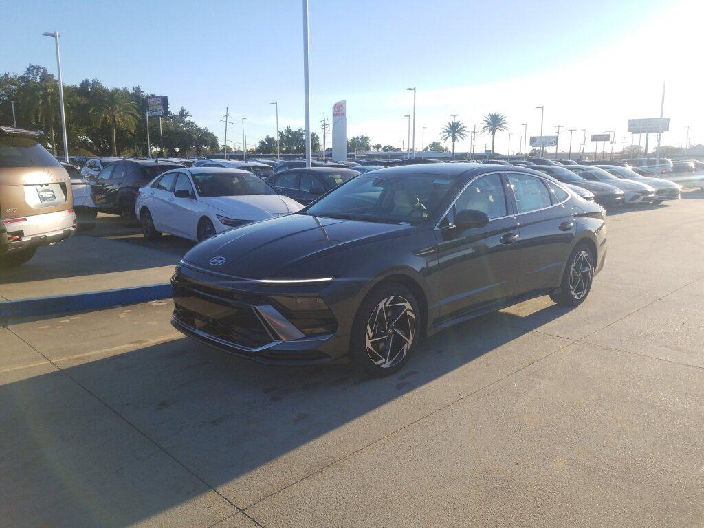 new 2026 Hyundai Sonata car, priced at $27,977