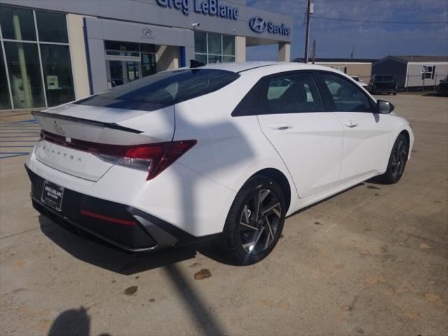 new 2025 Hyundai Elantra car, priced at $23,008