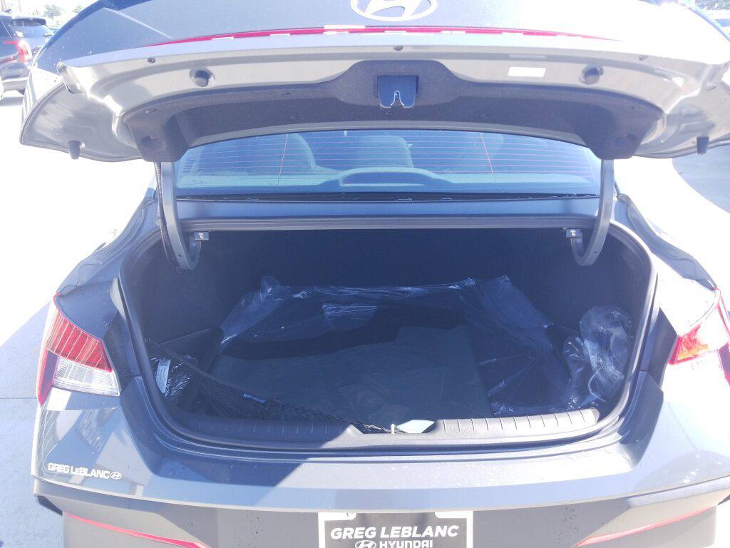 used 2025 Hyundai Elantra car, priced at $25,135