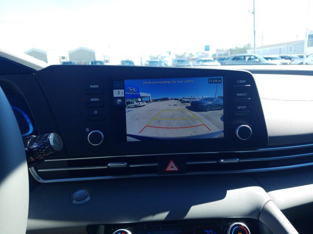 used 2025 Hyundai Elantra car, priced at $25,135