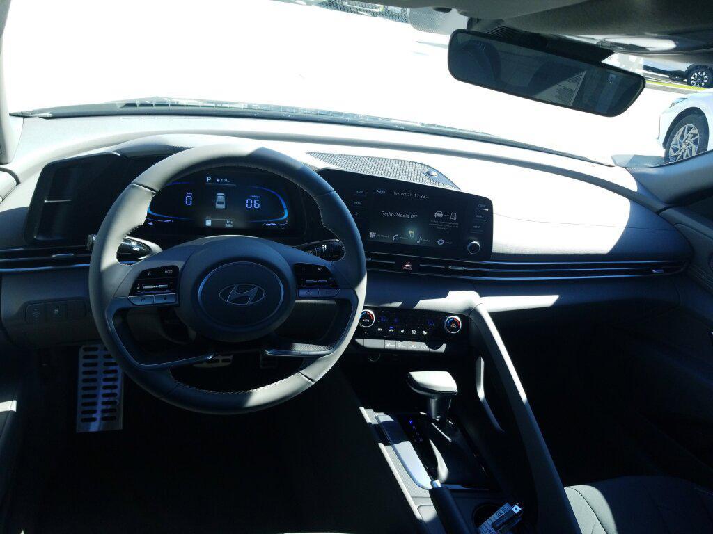 used 2025 Hyundai Elantra car, priced at $25,135