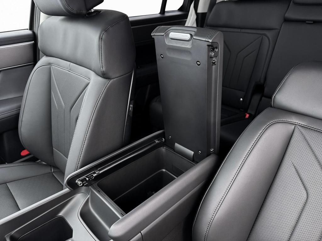 new 2026 Hyundai Santa Fe car, priced at $33,721