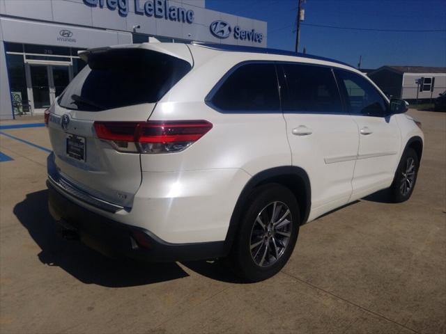 used 2017 Toyota Highlander car, priced at $21,980