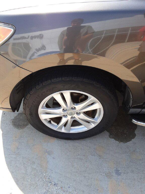 used 2012 Hyundai Santa Fe car, priced at $9,980