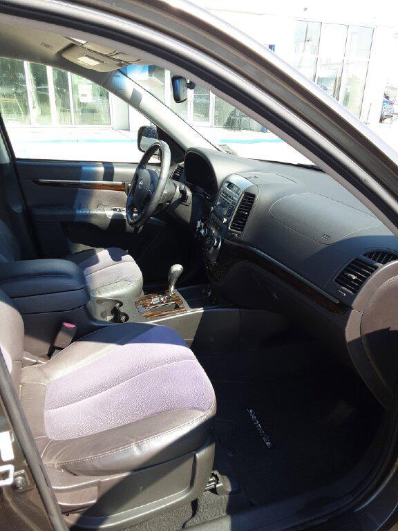 used 2012 Hyundai Santa Fe car, priced at $9,980