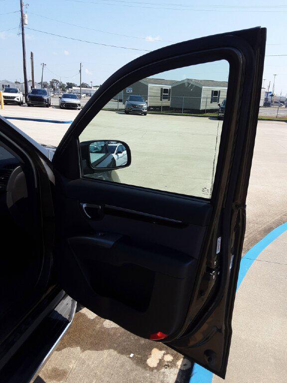 used 2012 Hyundai Santa Fe car, priced at $9,980