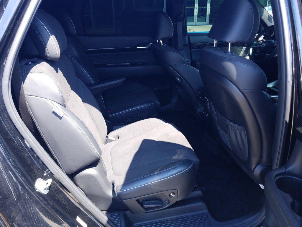 used 2024 Hyundai Palisade car, priced at $42,810