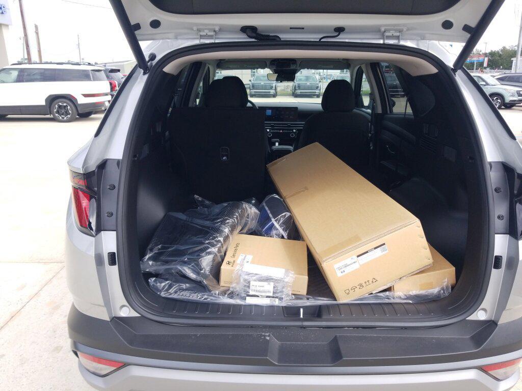 new 2026 Hyundai Tucson car, priced at $29,460