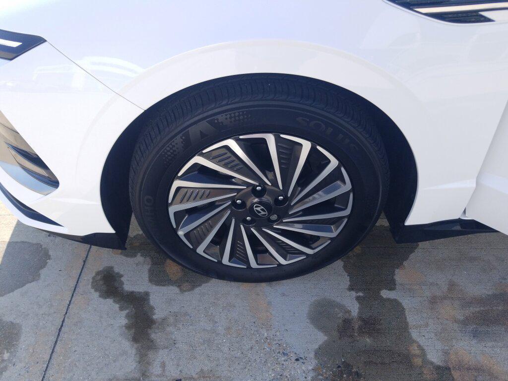 used 2025 Hyundai Sonata Hybrid car, priced at $21,866