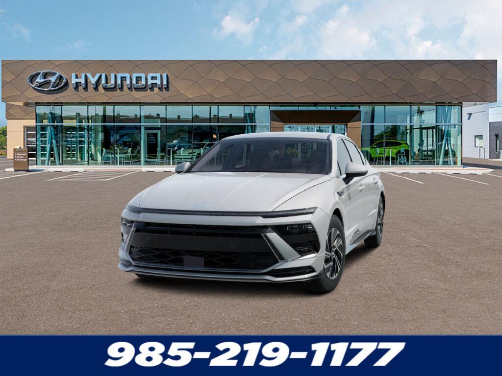 new 2026 Hyundai Sonata Hybrid car, priced at $31,300