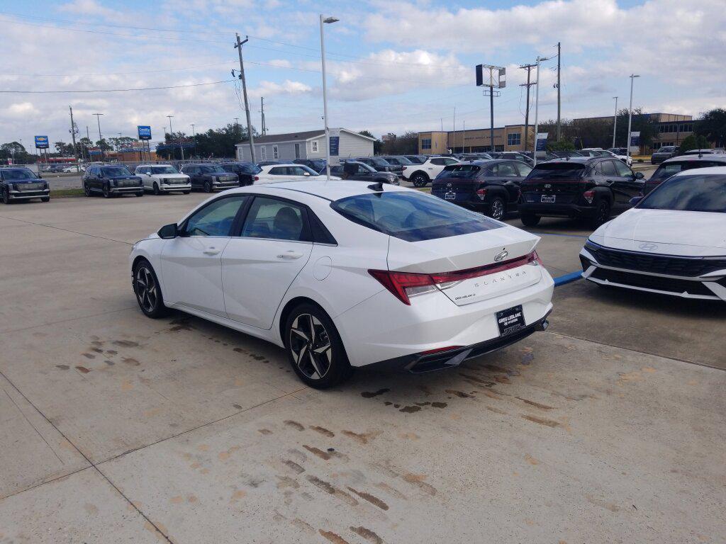 used 2021 Hyundai Elantra car, priced at $18,471