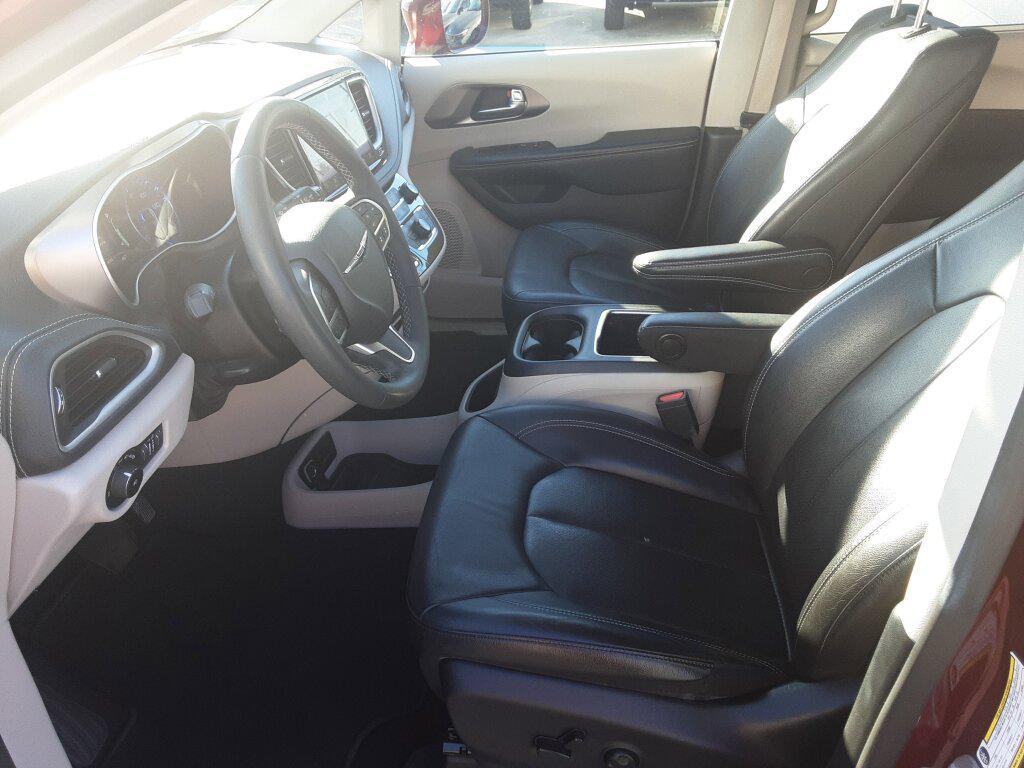 used 2022 Chrysler Pacifica car, priced at $21,980