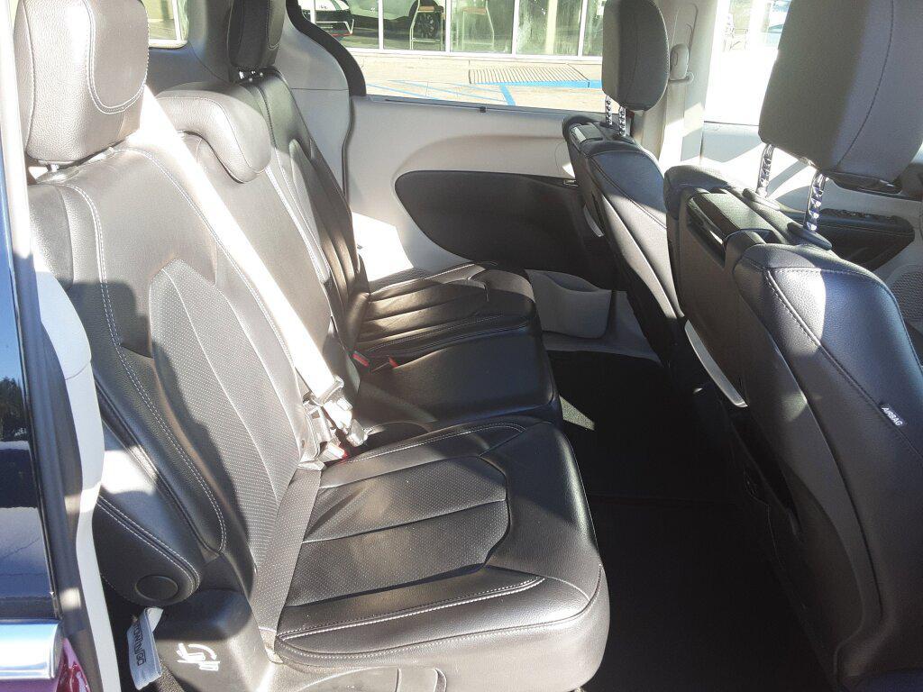 used 2022 Chrysler Pacifica car, priced at $21,980