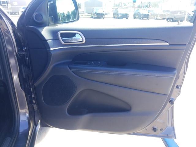 used 2016 Jeep Grand Cherokee car, priced at $13,487